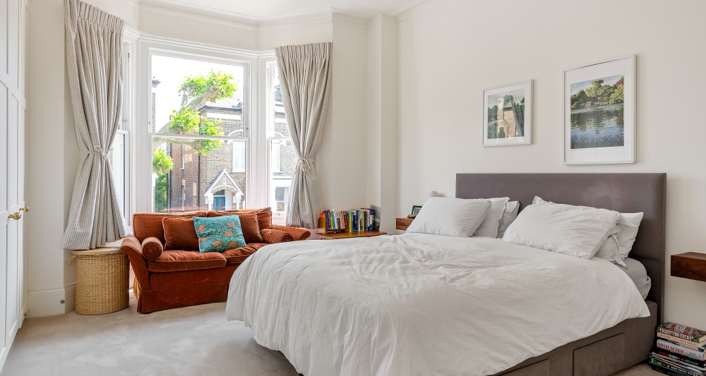 M Bedroom