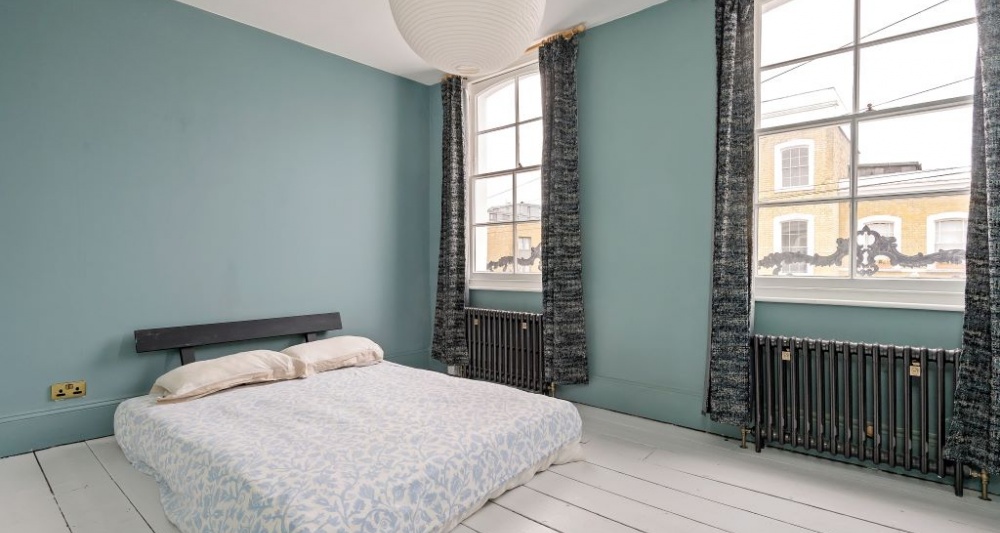 Bedroom 1(2)