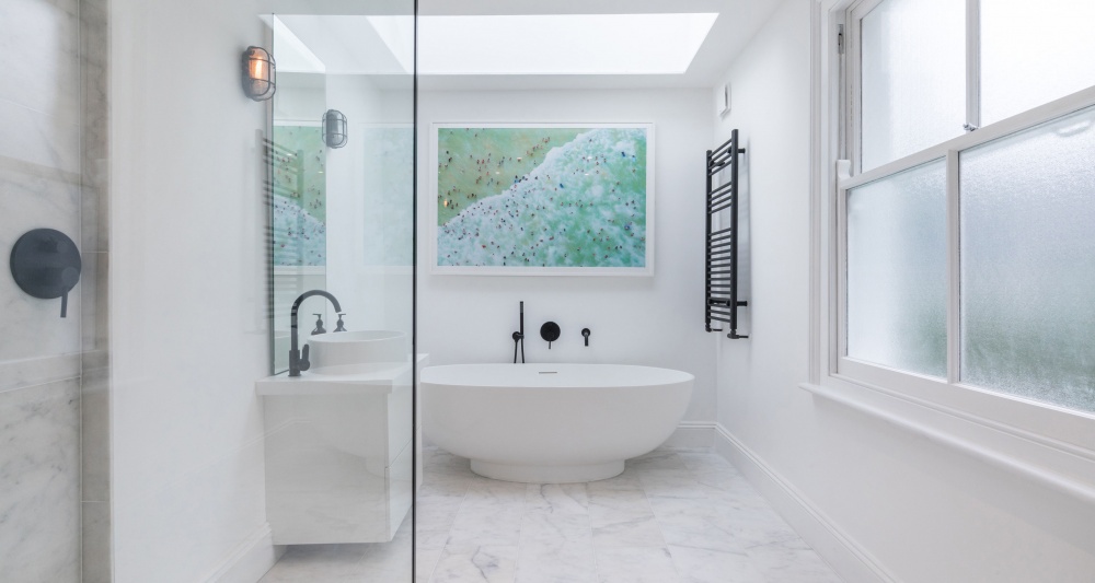 en suite bathroom