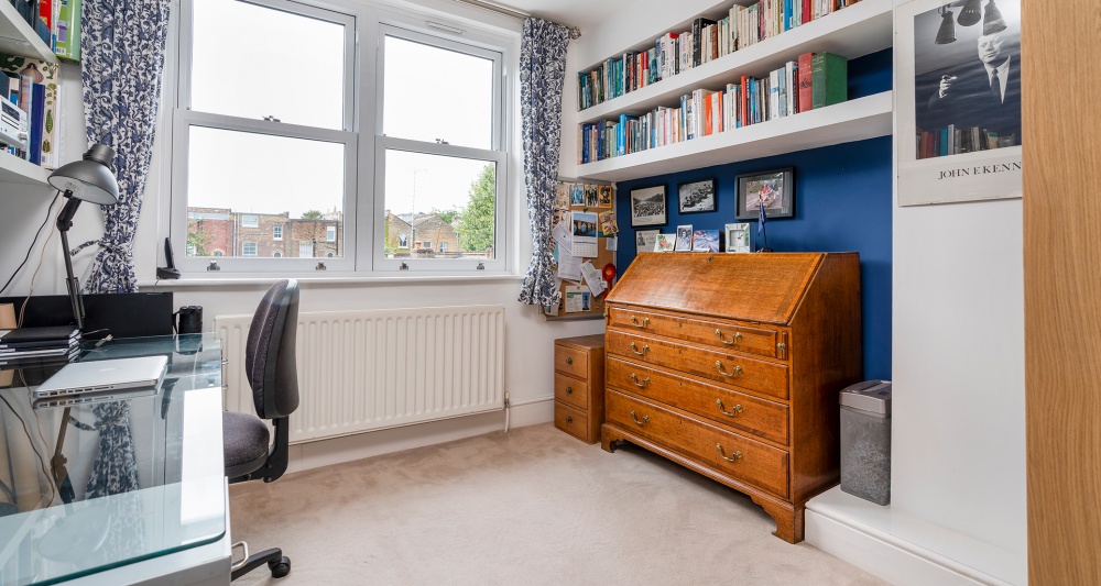 Bedroom 3/Study
