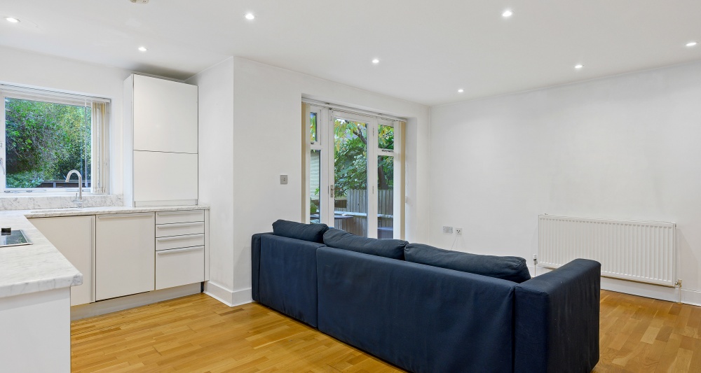 Reception room 