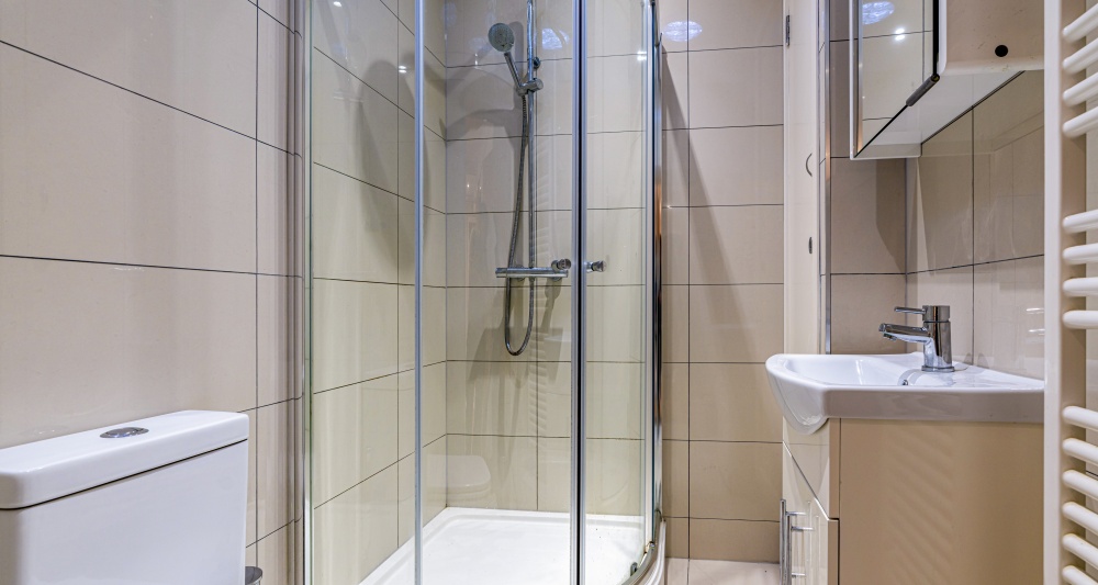 En suite shower room